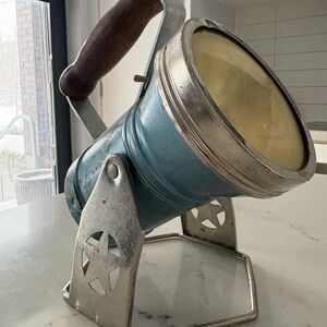 Vintage 1960s-1970s Light Blue Star Headlight & Lantern Co. Railroad Lantern